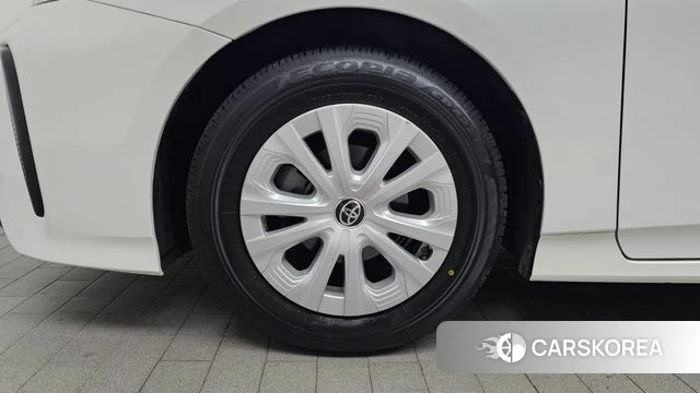 Toyota Prius 4th Generation id 3911543 из Кореи 15