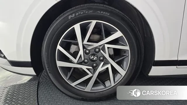 Hyundai Grandeur Hybrid (GN7) id 3289466 из Кореи 15