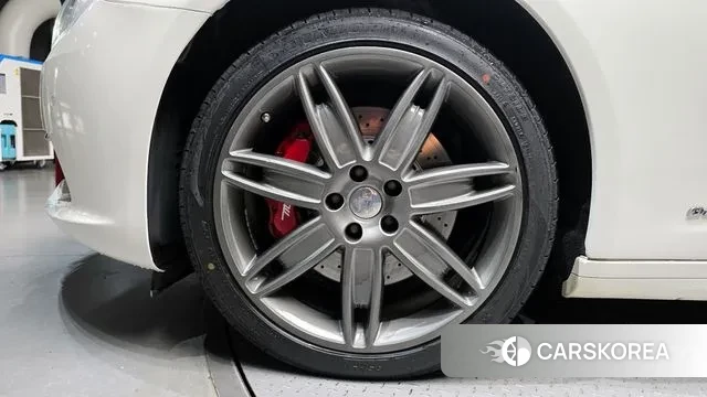 Maserati Quattroporte id 3107278 из Кореи 15