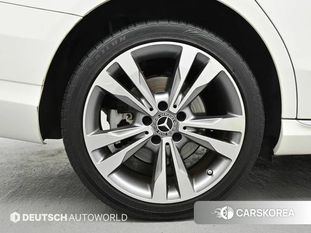 Mercedes-Benz C-Class W205 id 4693918 из Кореи 10