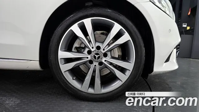 Mercedes-Benz C-Class W205 id 2704647 из Кореи 15