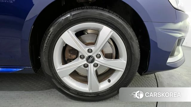 Audi A4 (B9) id 3819083 из Кореи 15