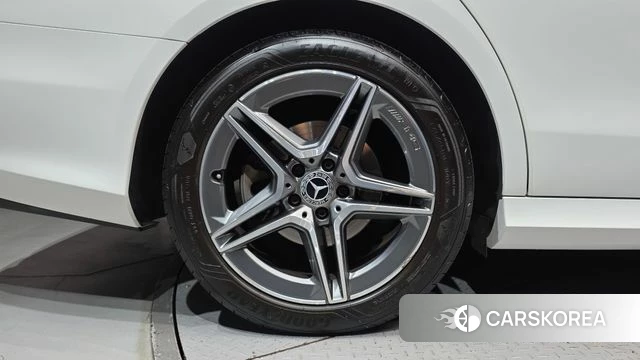 Mercedes-Benz E-Class W213 id 4774422 из Кореи 26