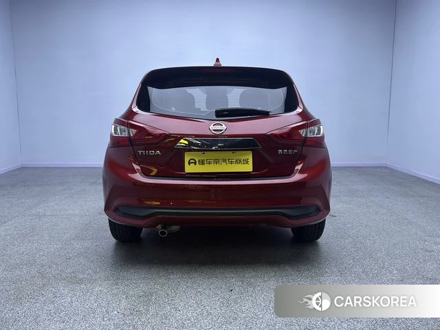 Nissan TIIDA id 4238417 из Китая 15
