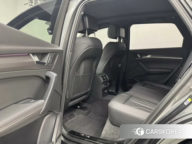 Audi Q5L id 4213455 из Китая 18