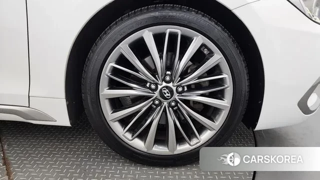 Hyundai Grandeur IG id 3013914 из Кореи 15