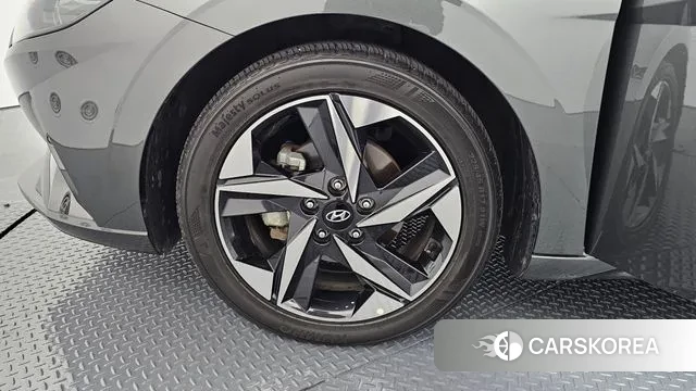 Hyundai Avante Hybrid (CN7) id 3323228 из Кореи 15