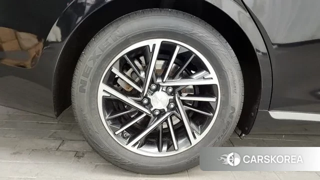 Hyundai The New Grandeur IG id 3606889 из Кореи 15