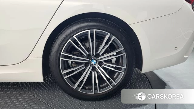 BMW 3 Series (G20) id 3878670 из Кореи 15