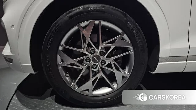 Genesis GV70 id 3054174 из Кореи 15