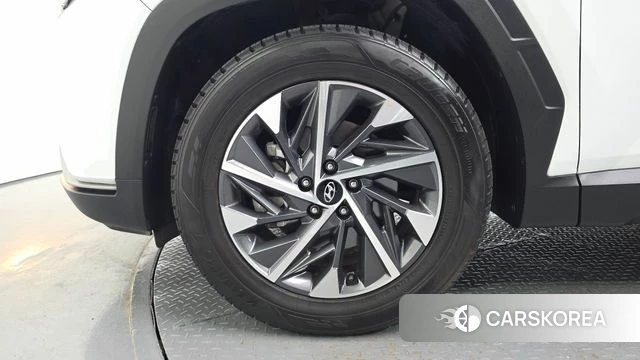 Hyundai Tucson (NX4) id 4580917 из Кореи 15