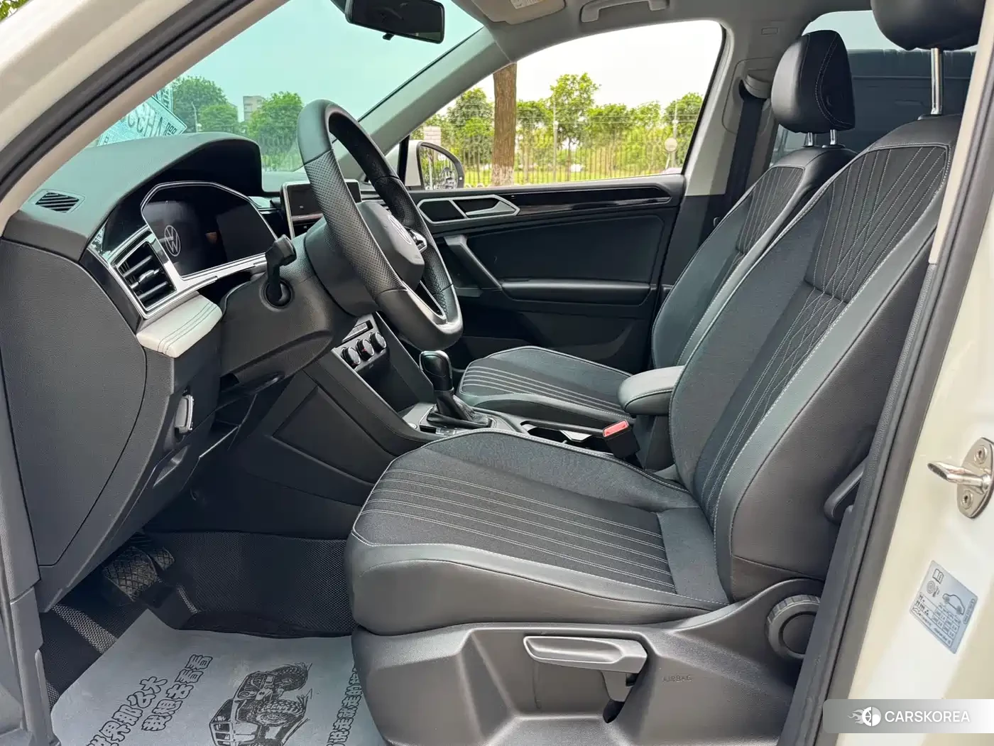 Volkswagen Tiguan L id 4546233 из Китая 12