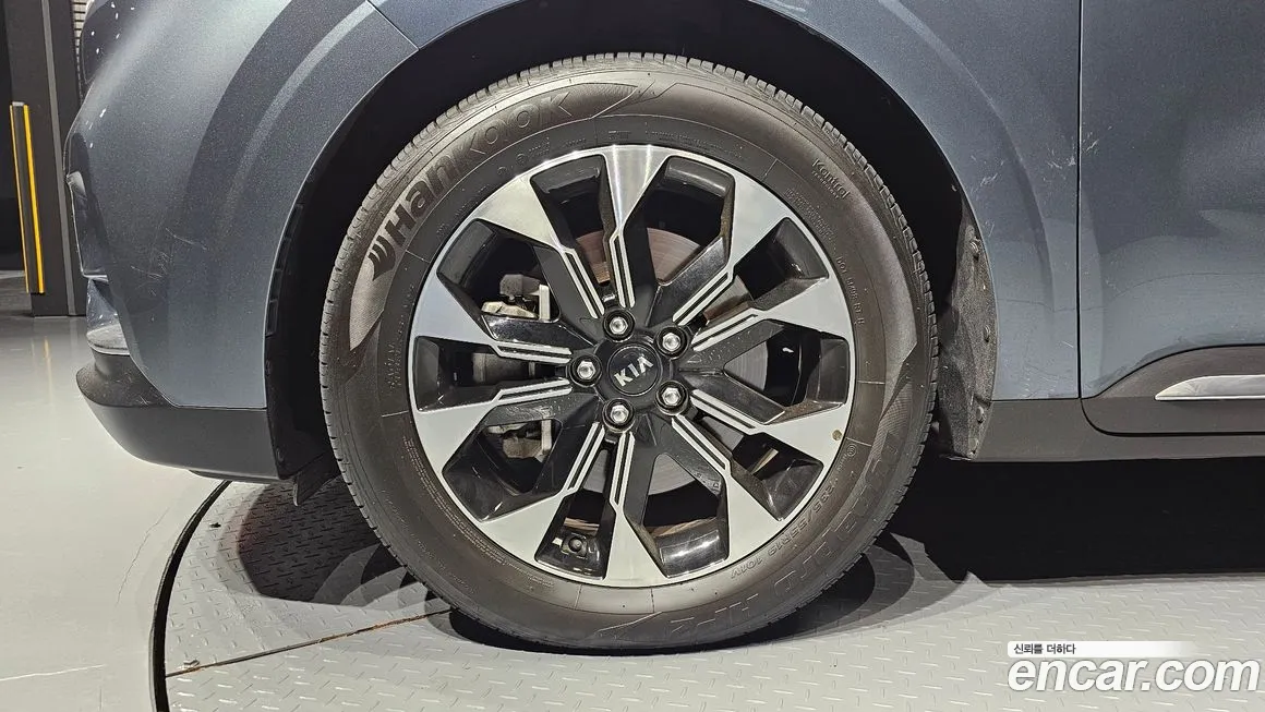 Kia Carnival 4th generation id 2125914 из Кореи 15