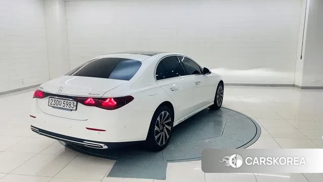 Mercedes-Benz E-Class W214 id 3006776 из Кореи 15