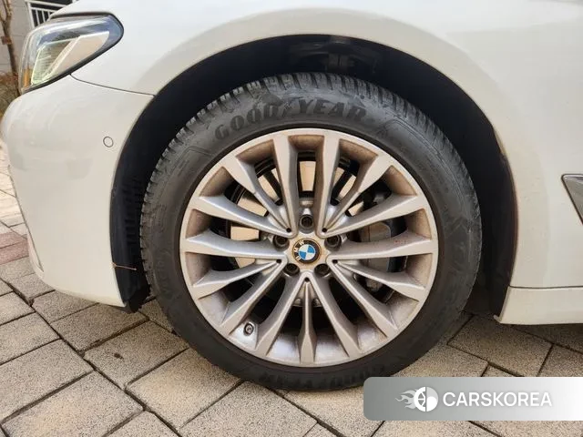 BMW 5 Series (G30) id 3421130 из Кореи 15