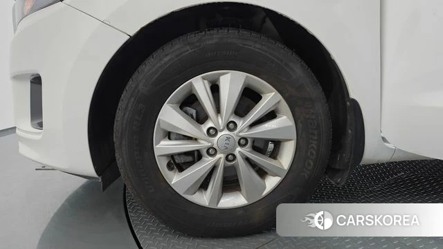 Kia All New Carnival id 4718079 из Кореи 15