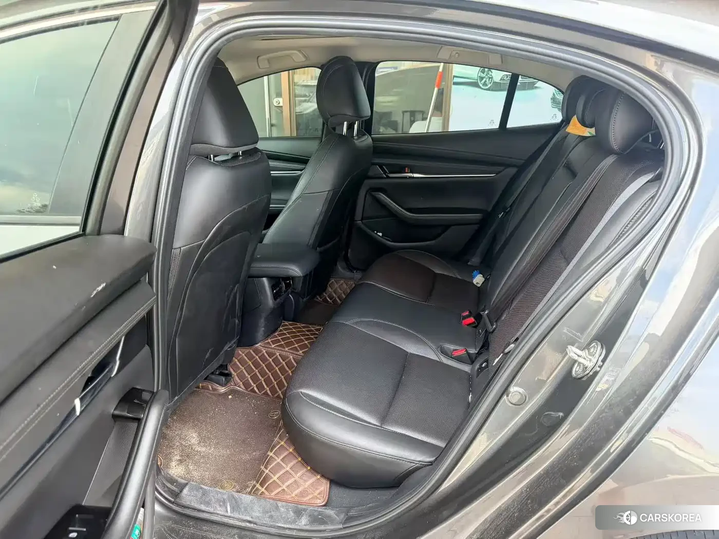Mazda 3 2021 Черный из Китая, фото 5