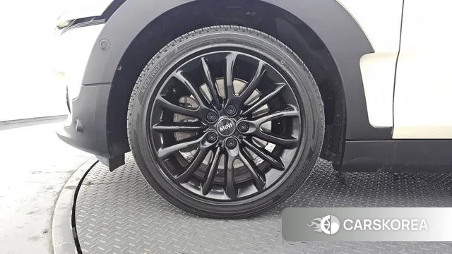 Mini Cooper D Clubman id 3552770 из Кореи 15