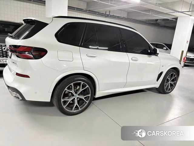 BMW X5 (G05) 2025 Белый из Кореи, фото 5