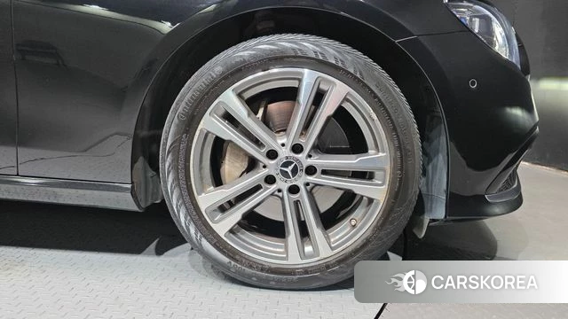 Mercedes-Benz E-Class W213 id 4894311 из Кореи 15