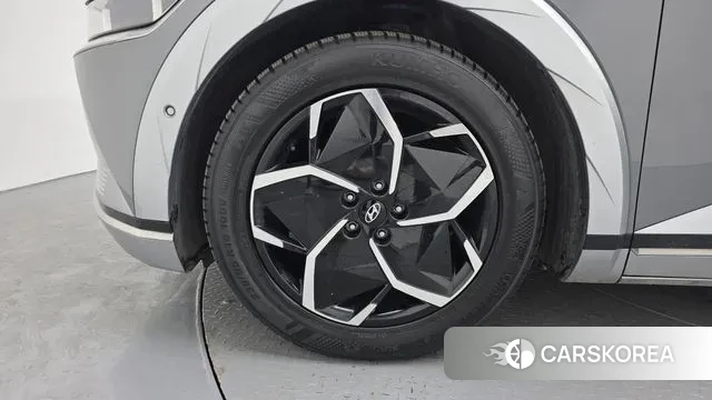 Hyundai Ionic 5 id 3566942 из Кореи 15