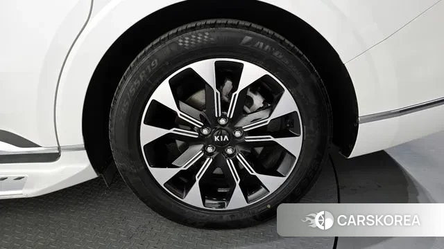 Kia Carnival 4th generation id 3535209 из Кореи 15