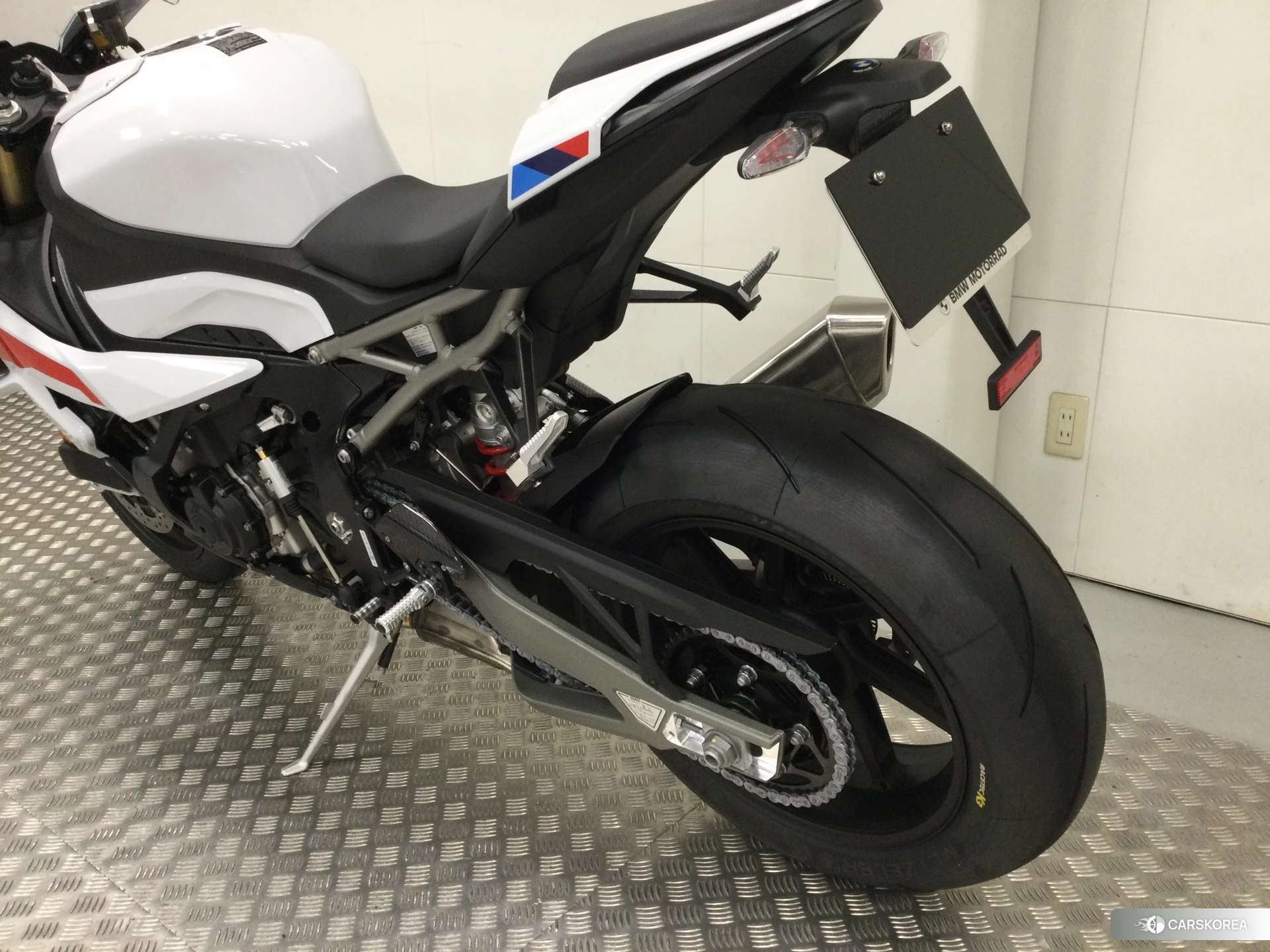 BMW S1000RR M PACKAGE 2026 из Японии