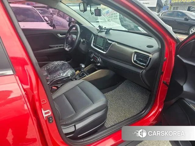 Kia Stonic id 3045547 из Кореи 10