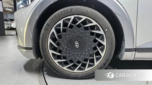 Hyundai Ionic 5 id 3318170 из Кореи 15