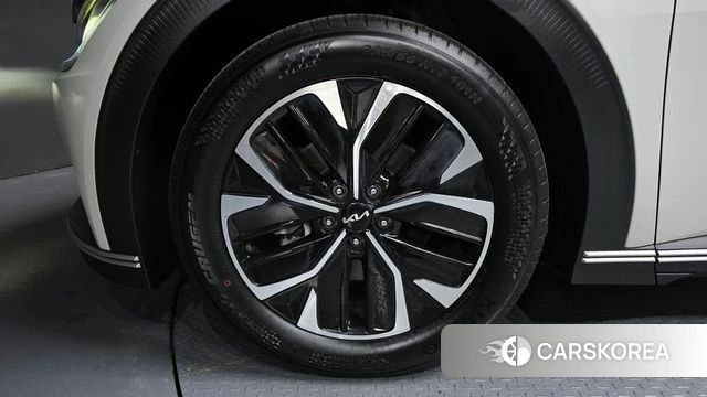 Kia EV6 id 3839369 из Кореи 15