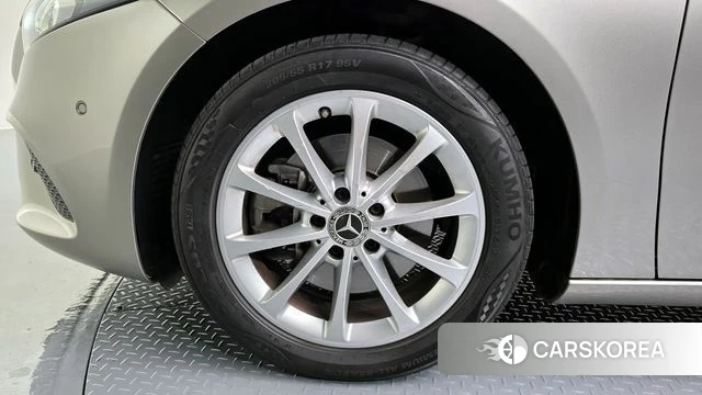 Mercedes-Benz A-Class W177 id 4424379 из Кореи 25