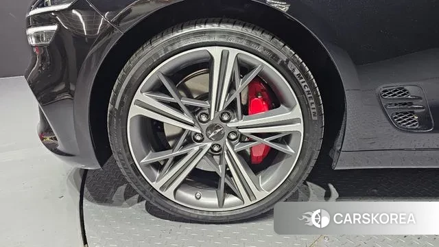 Genesis The New G70 id 3420525 из Кореи 15