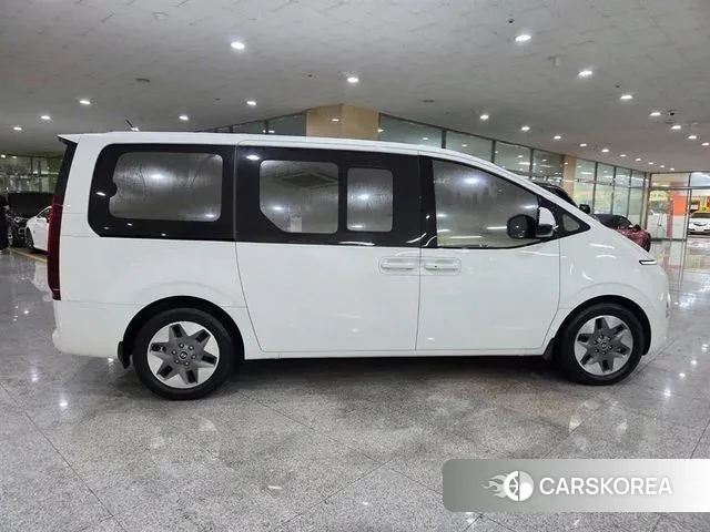 Hyundai Staria id 3377396 из Кореи 15