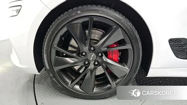 Genesis The New G70 id 3354940 из Кореи 15