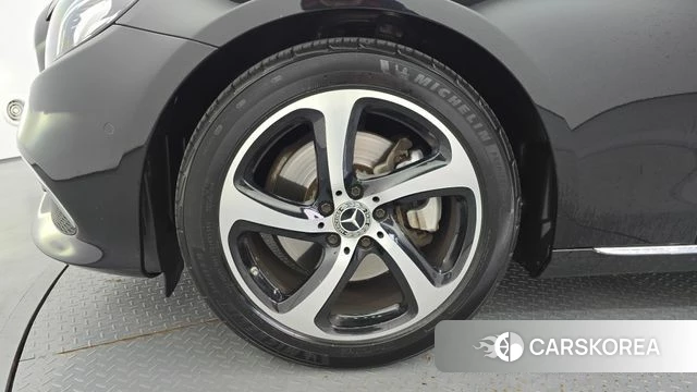 Mercedes-Benz E-Class W213 id 4794446 из Кореи 15