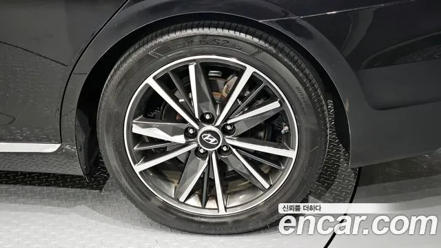 Hyundai The New Grandeur IG id 2280471 из Кореи 15