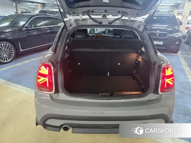 Mini Cooper 2022 Серебристо-серый из Кореи, фото 6