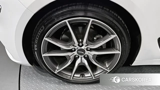 Genesis The New G70 id 3697825 из Кореи 15