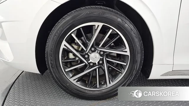 Hyundai The New Grandeur IG id 3317652 из Кореи 15