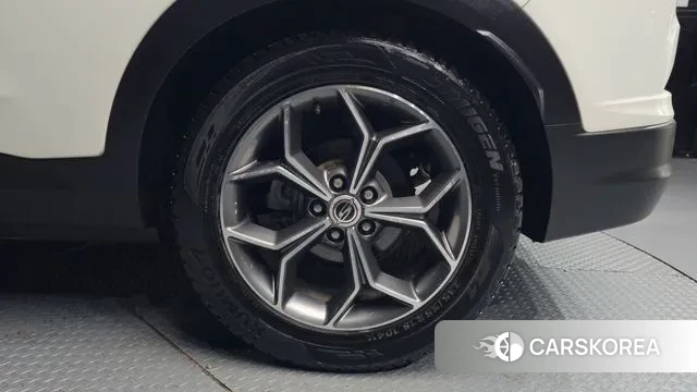 Ssangyong Beautiful Korando id 3748192 из Кореи 15