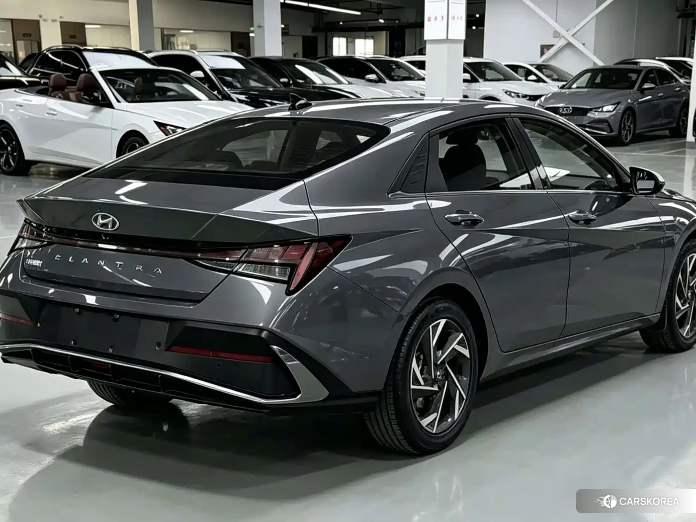 Hyundai Elantra id 4680510 из Китая 11