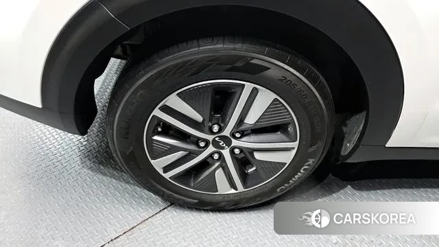 Kia The New Niro id 3488403 из Кореи 15