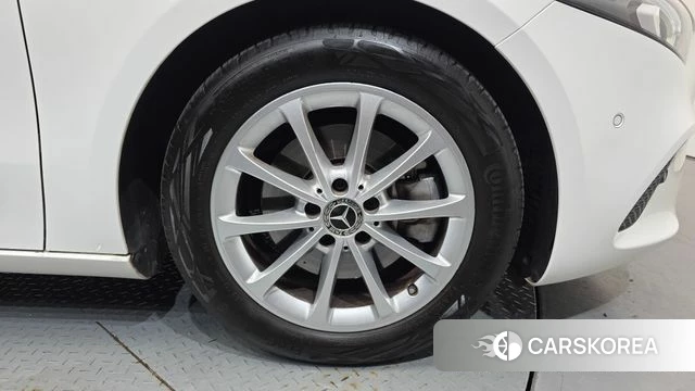 Mercedes-Benz A-Class W177 id 4764691 из Кореи 25
