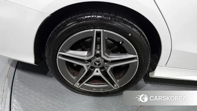 Mercedes-Benz C-Class W205 id 3473671 из Кореи 15