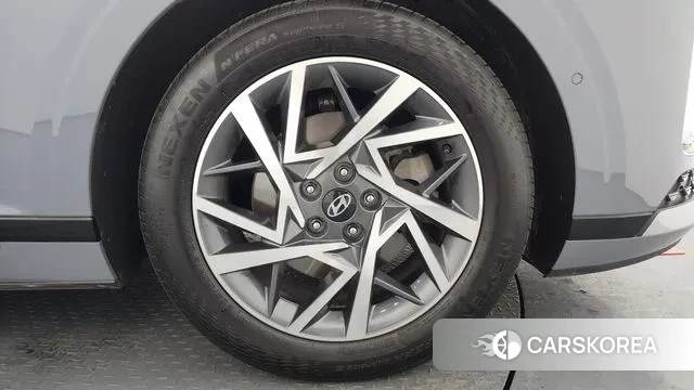 Hyundai Grandeur (GN7) id 3649556 из Кореи 15