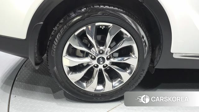 Kia The New Sorento id 4363302 из Кореи 15