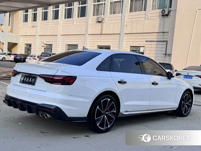 Audi A4L 2021 Белый из Китая, фото 5