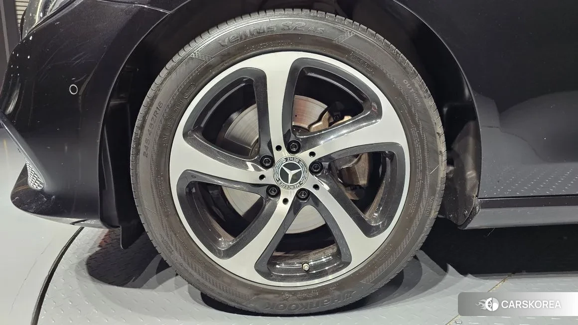 Mercedes-Benz E-Class W213 id 2107639 из Кореи 15