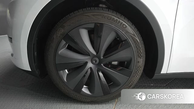 Tesla Model Y id 4701241 из Кореи 30