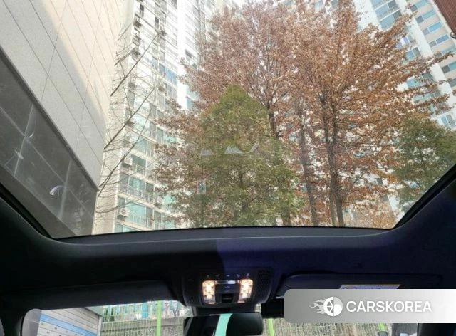 Mercedes-Benz A-Class W177 2023 Серебристо-серый из Кореи, фото 5